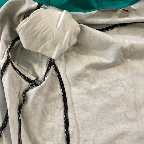 Allyson whitmore  medium zip up long-sleeve - Picture 5 of 7